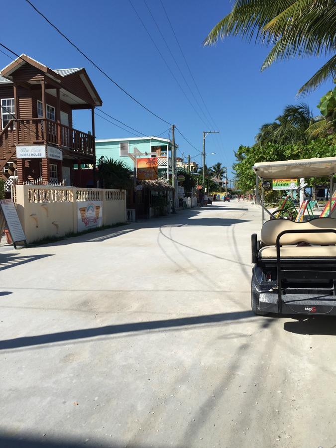 Blue Wave Guest House Caye Caulker Kültér fotó