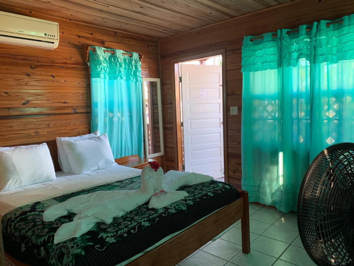 Blue Wave Guest House Caye Caulker Kültér fotó